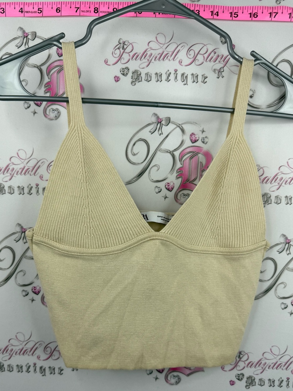 Zara tank top crop tan Cream Ribbed V-Neck Cropped Tank knit